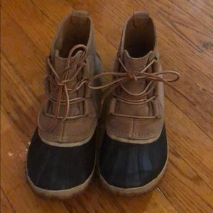 Sorel duck boots